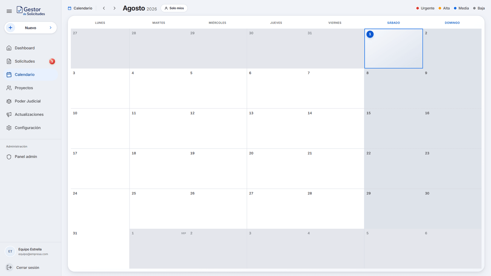 Calendario mensual del Gestor de Solicitudes con filtros de prioridad